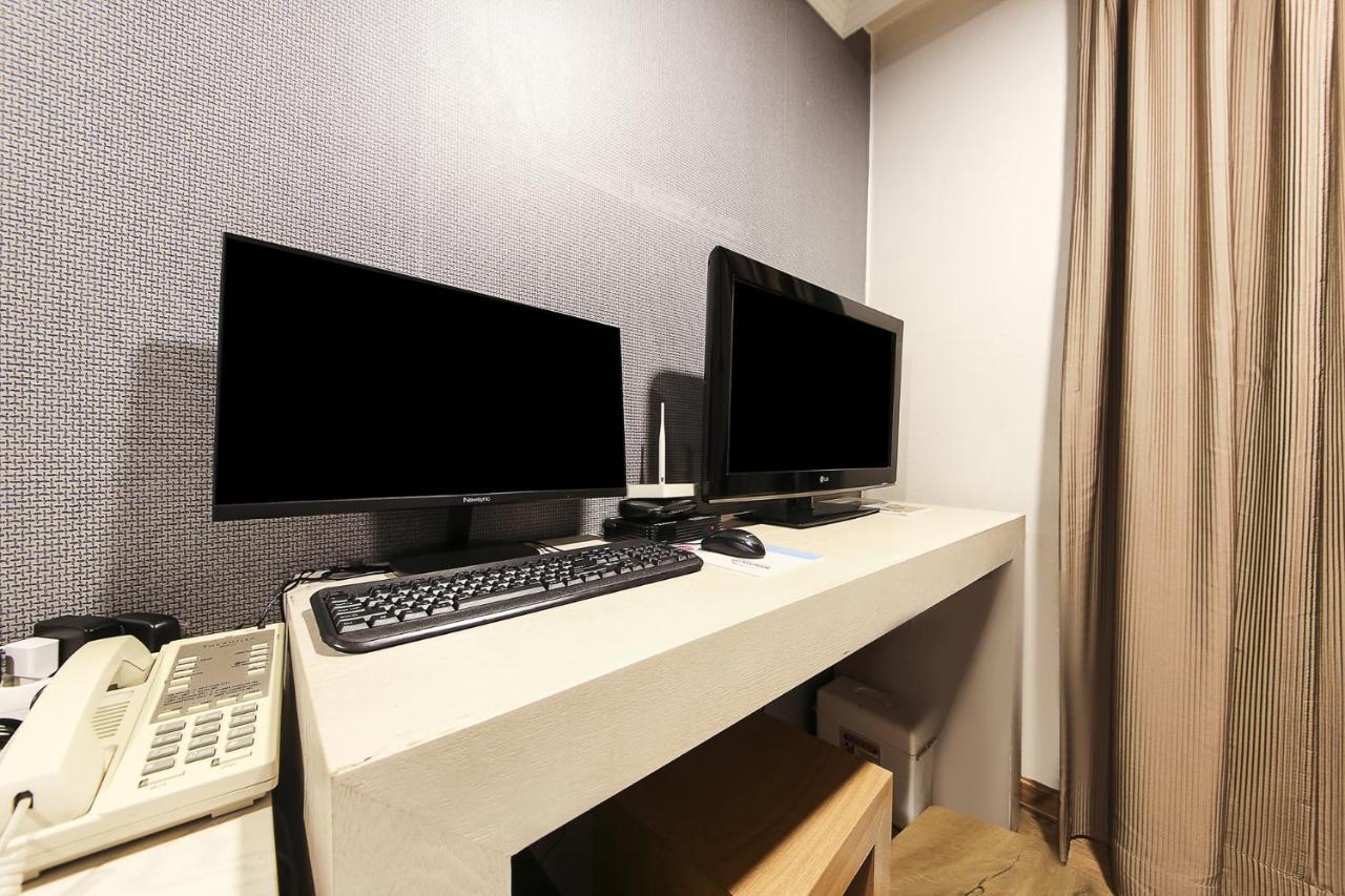 Central Hotel Changwon Eksteriør bilde